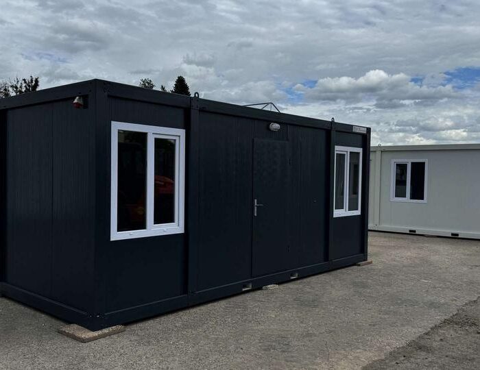 CONTENEDOR DE OFICINA NEGRO