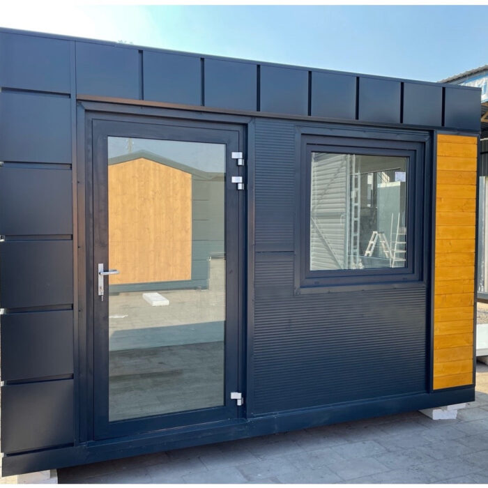 CONTENEDOR DE OFICINA 3,6 X 2,5 M